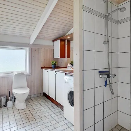 Stunning In Haderslev With Kitchen Holiday home *
